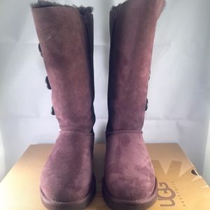 UGG W Bailey Button Triplet Boots Chocolate NWT